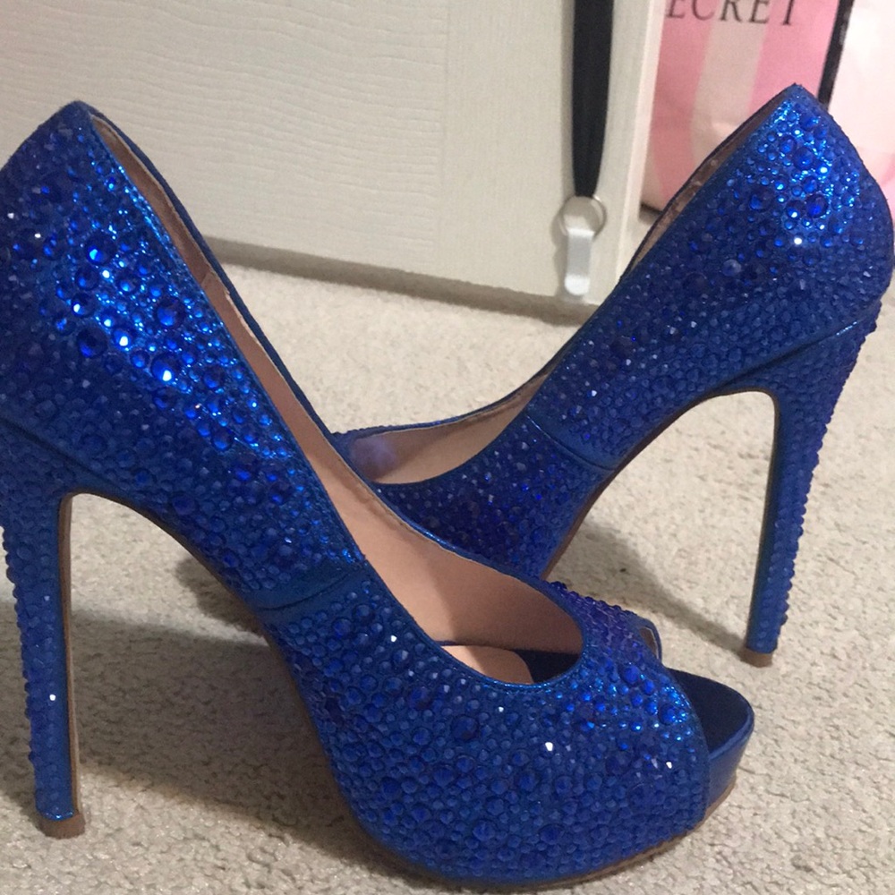 Formal heels